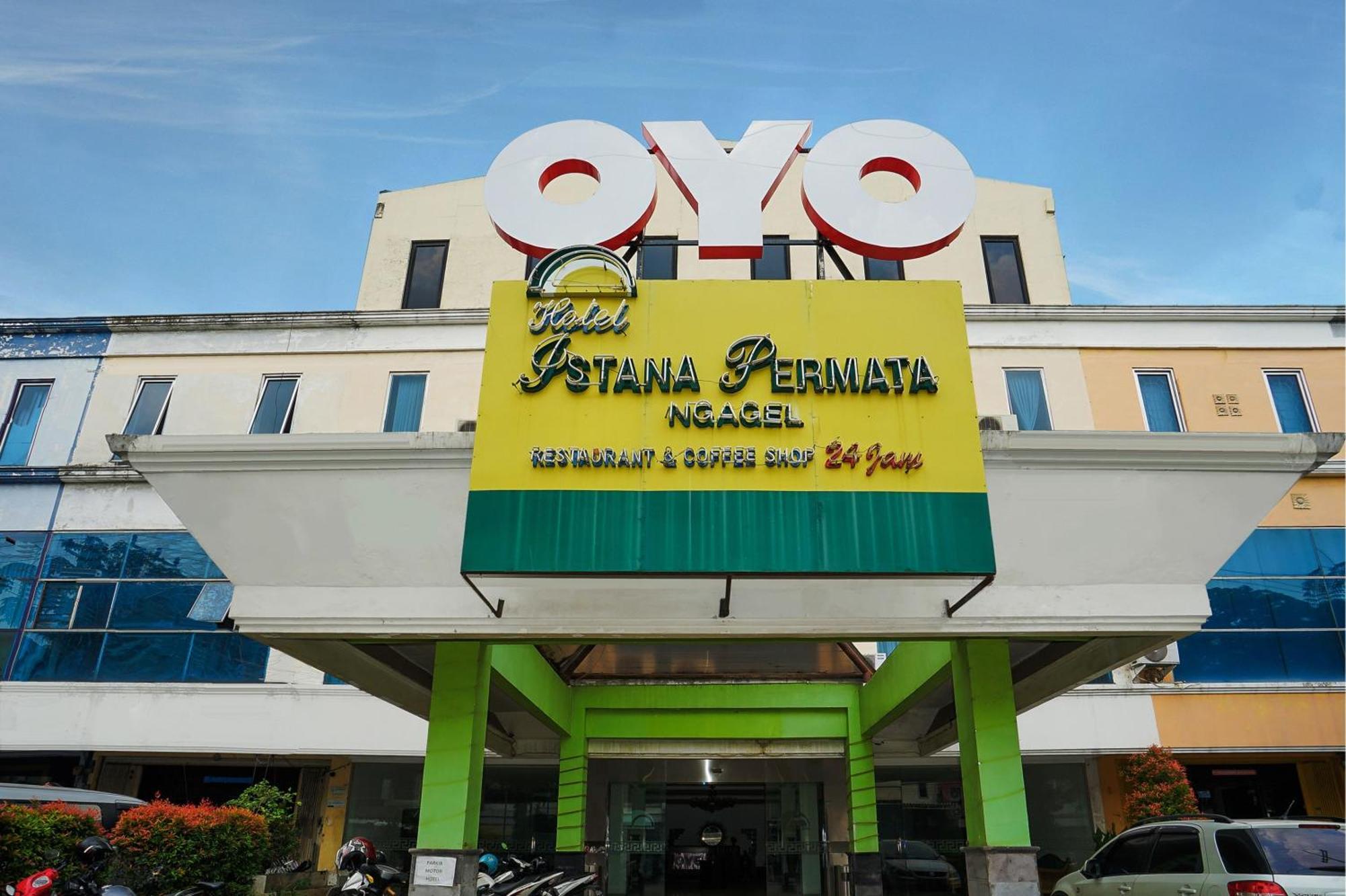 Istana Permata Ngagel Hotel Surabaya Ngoại thất bức ảnh