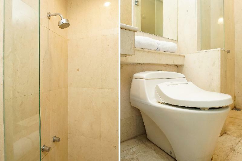 Istana Permata Ngagel Hotel Surabaya Ngoại thất bức ảnh
